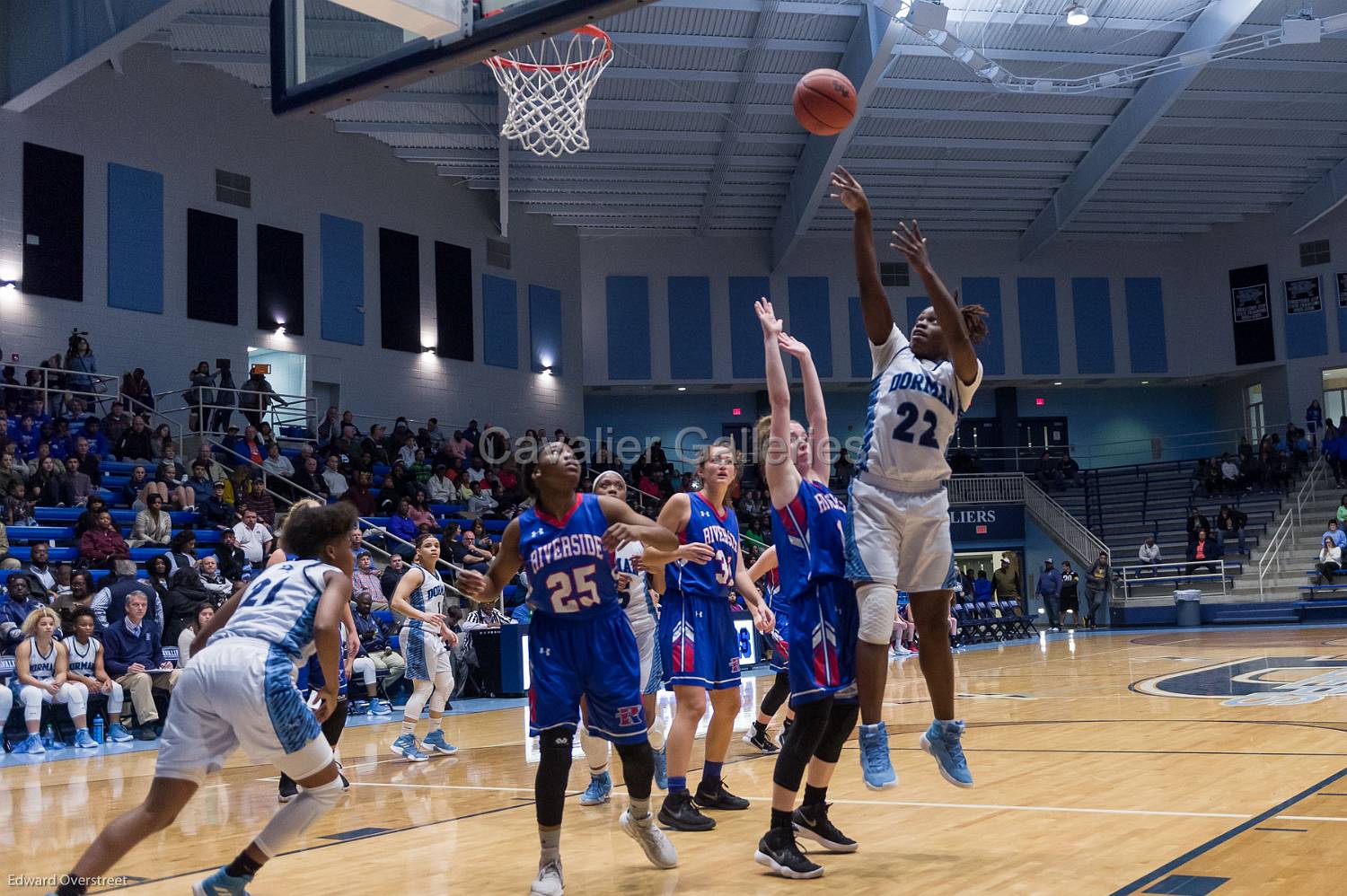 VarLadiesBBvsRiverside 137.jpg